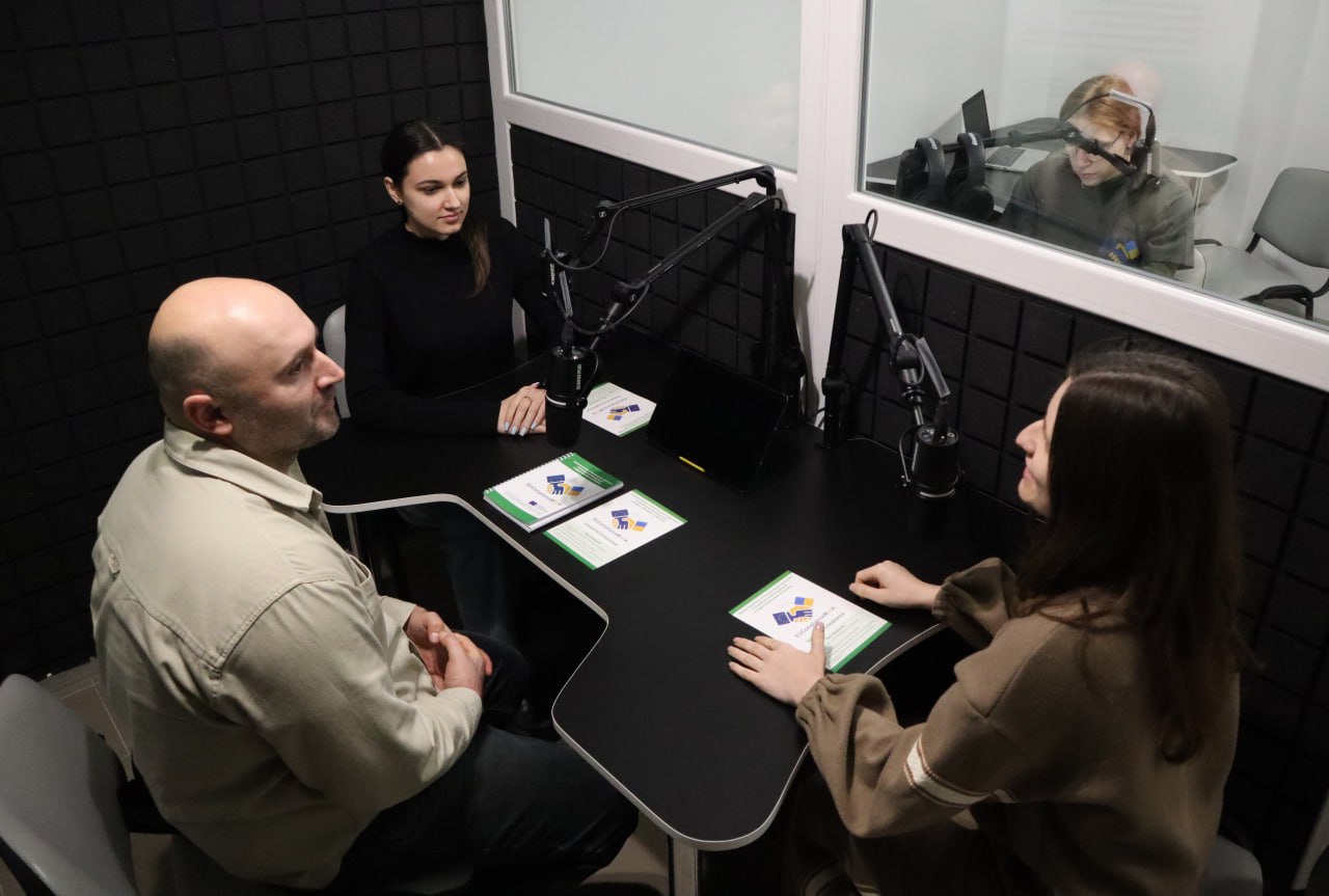 В Ізмаїлі відкрили першу Подкаст-студію для розвитку комплаєнс-освіти та професійного діалогу