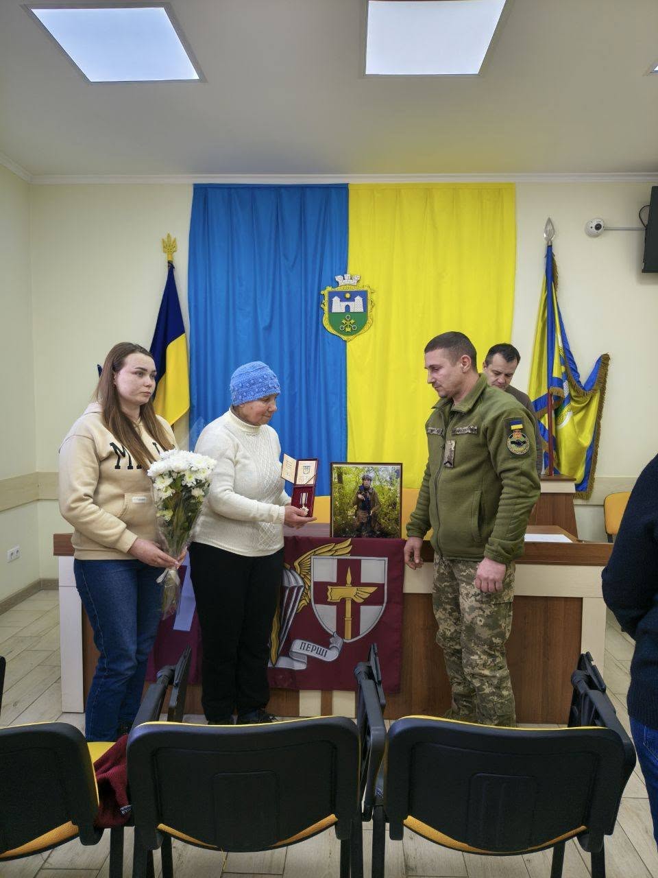 У Татарбунарах родинам двох загиблих воїнів передали державні нагороди