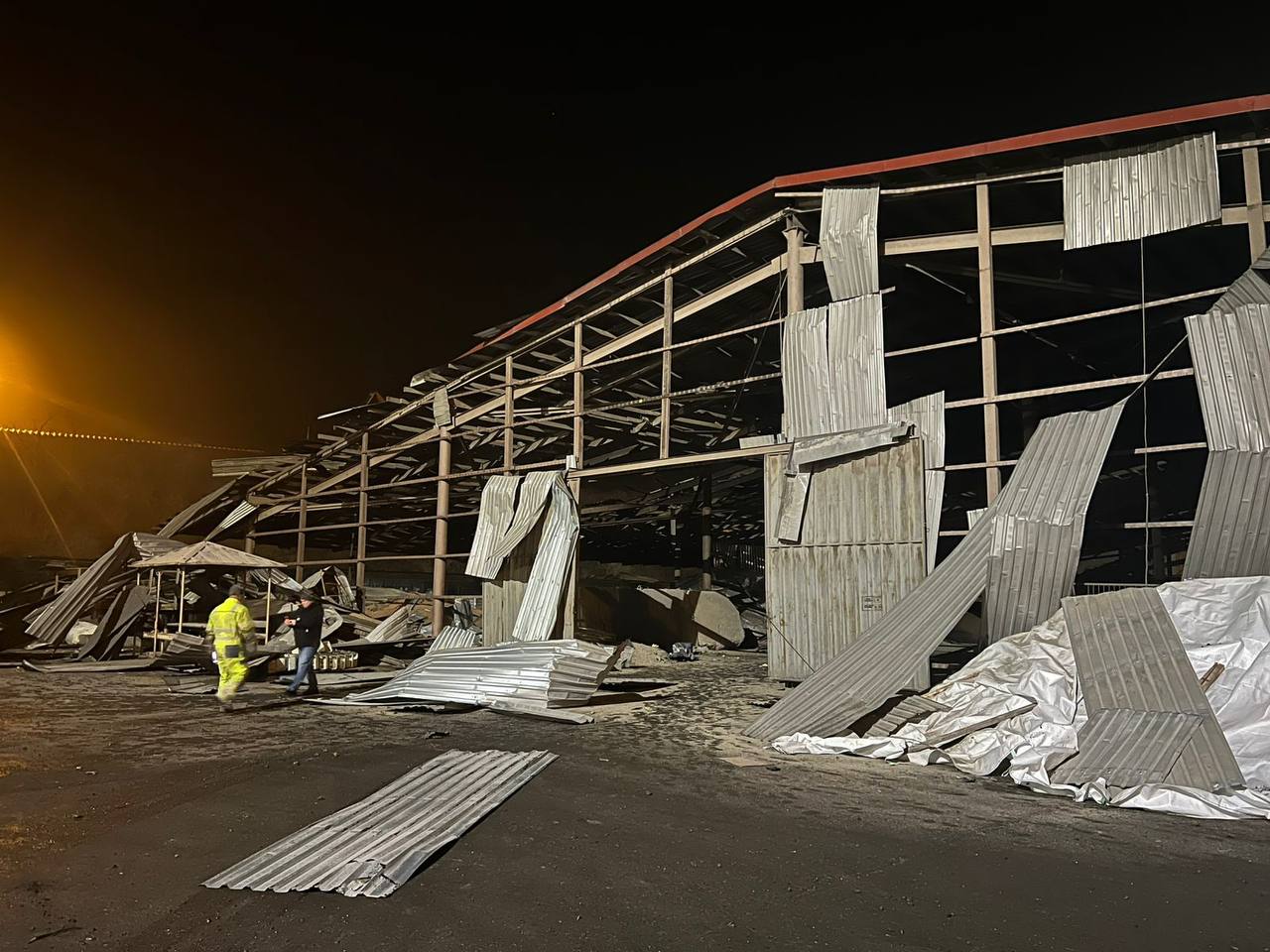 Ворог вночі підступно атакував Одещину: в порту одна людина загинула, шість - поранено