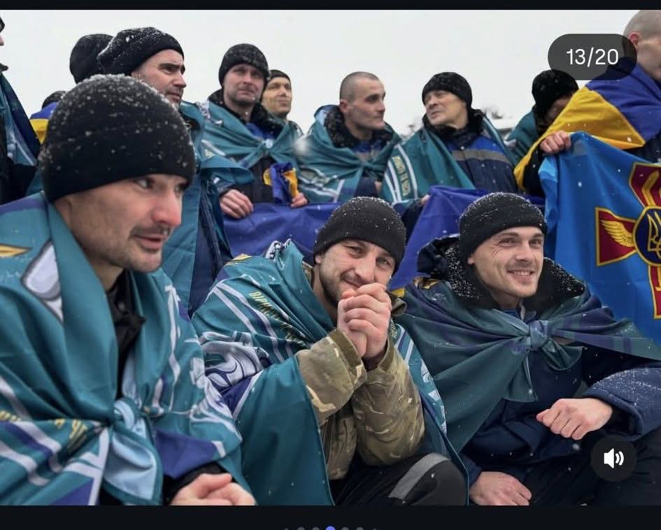 Троє оборонців Маріуполя з Бессарабії повернулися додому з російського полону