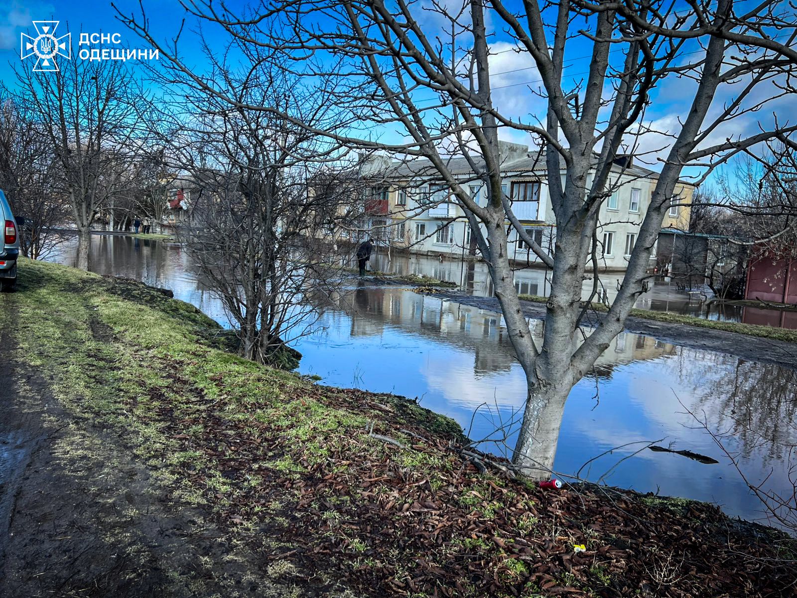 На Одещині рятувальники допомагають мешканцям долати наслідки негоди