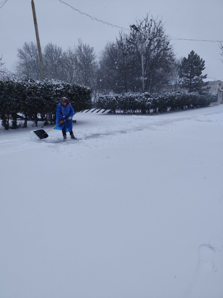 Кілійські комунальники працюють у посиленому режимі та нагадують бізнесу про належне утримання територій