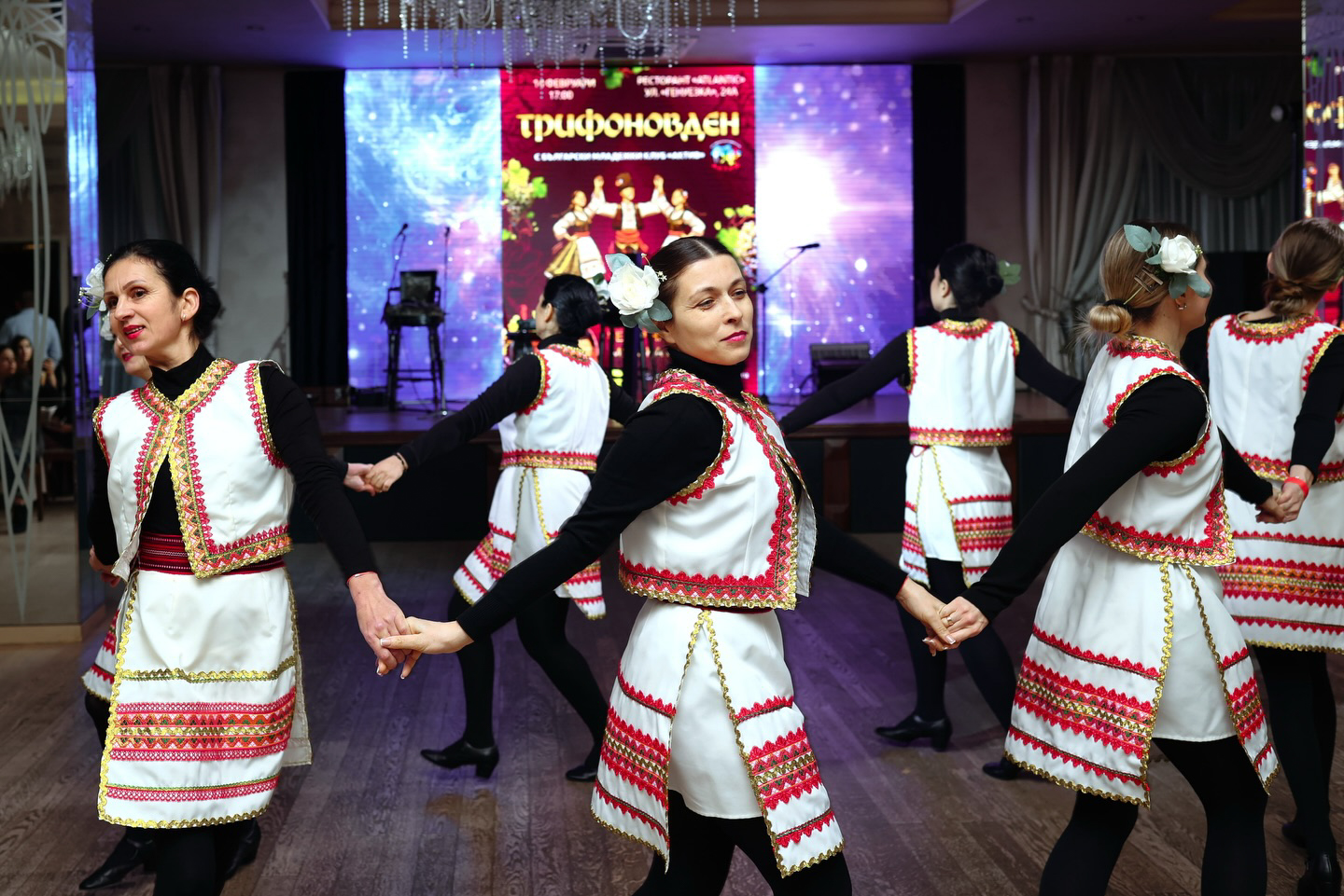 Покинули Одесу заради рідного села: як молоде подружжя з Ізмаїльщини розвиває болгарську спільноту в Бессарабії