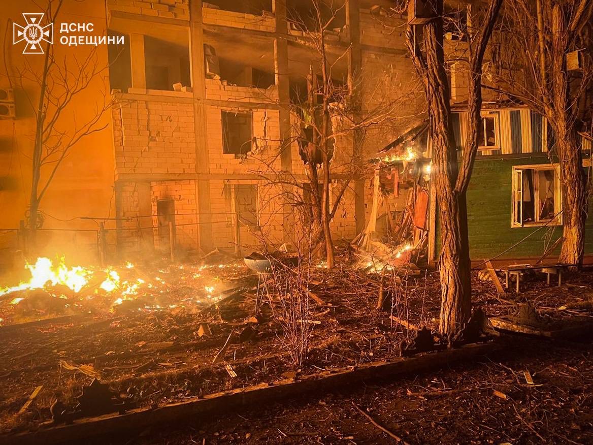 Вночі ворог знову атакував південь Одещини ударними безпілотниками