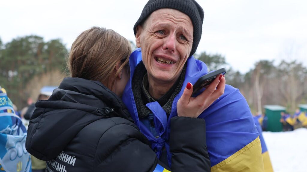 Другий день обміну: з російської неволі визволено 300 військових та двох цивільних українців