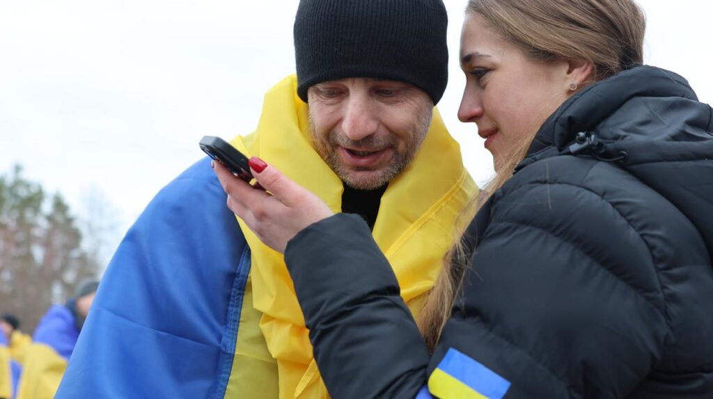 Другий день обміну: з російської неволі визволено 300 військових та двох цивільних українців