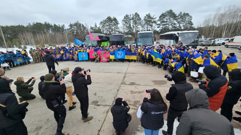 Перший етап обміну: до України повернулися ще 200 захисників