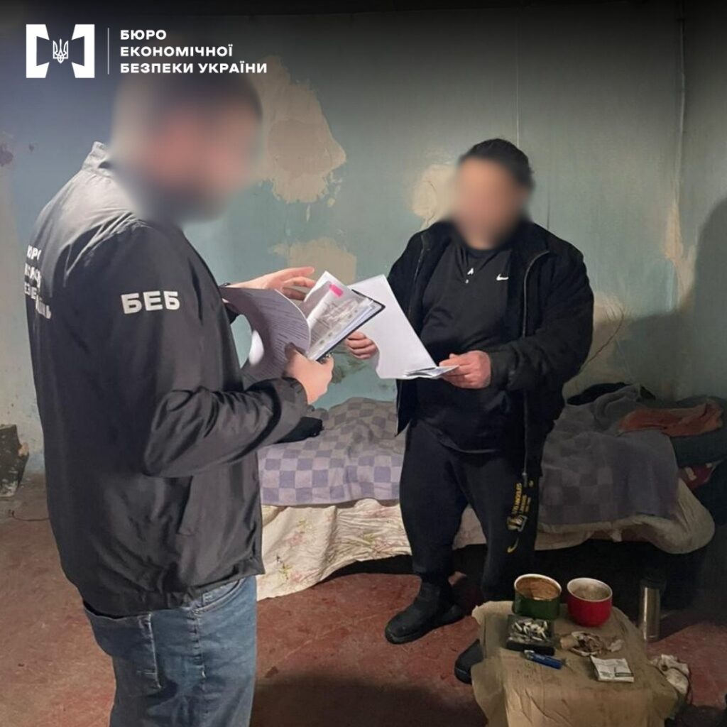 На Одещині викрили канал збуту підроблених 100-доларових купюр