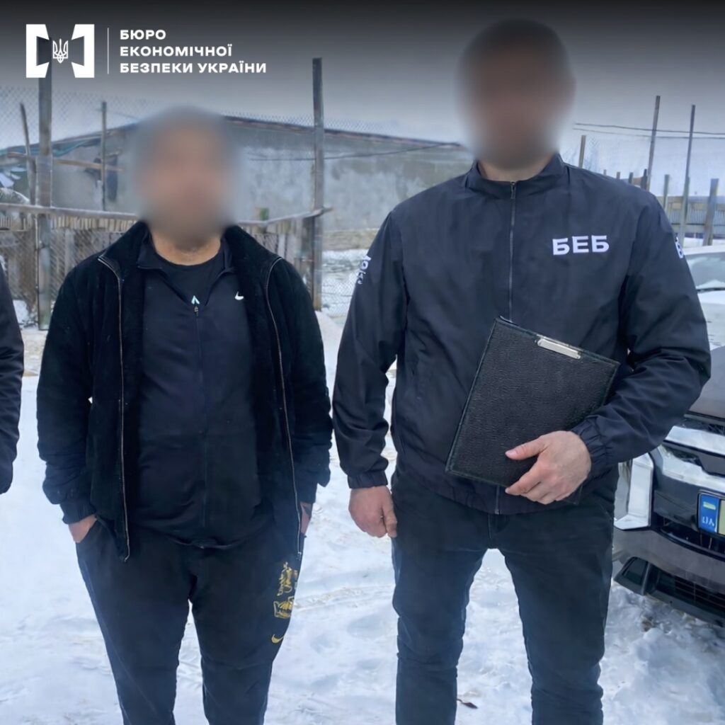 На Одещині викрили канал збуту підроблених 100-доларових купюр