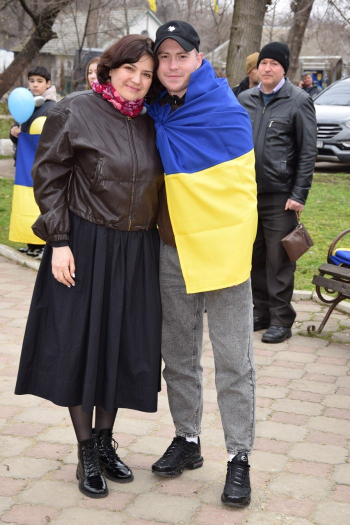 Саратська громада зустріла звільненого з полону Дмитра Шалара, якого росія засудила на довічне