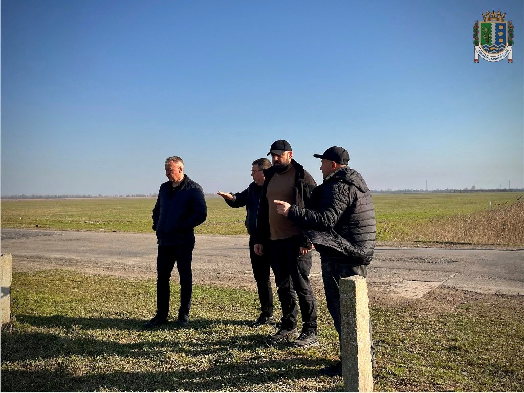 У Кілії районна і місцева влада розглянули проблемні питання доріг, медицини, аграрного сектору та доступу до острова Кислицький