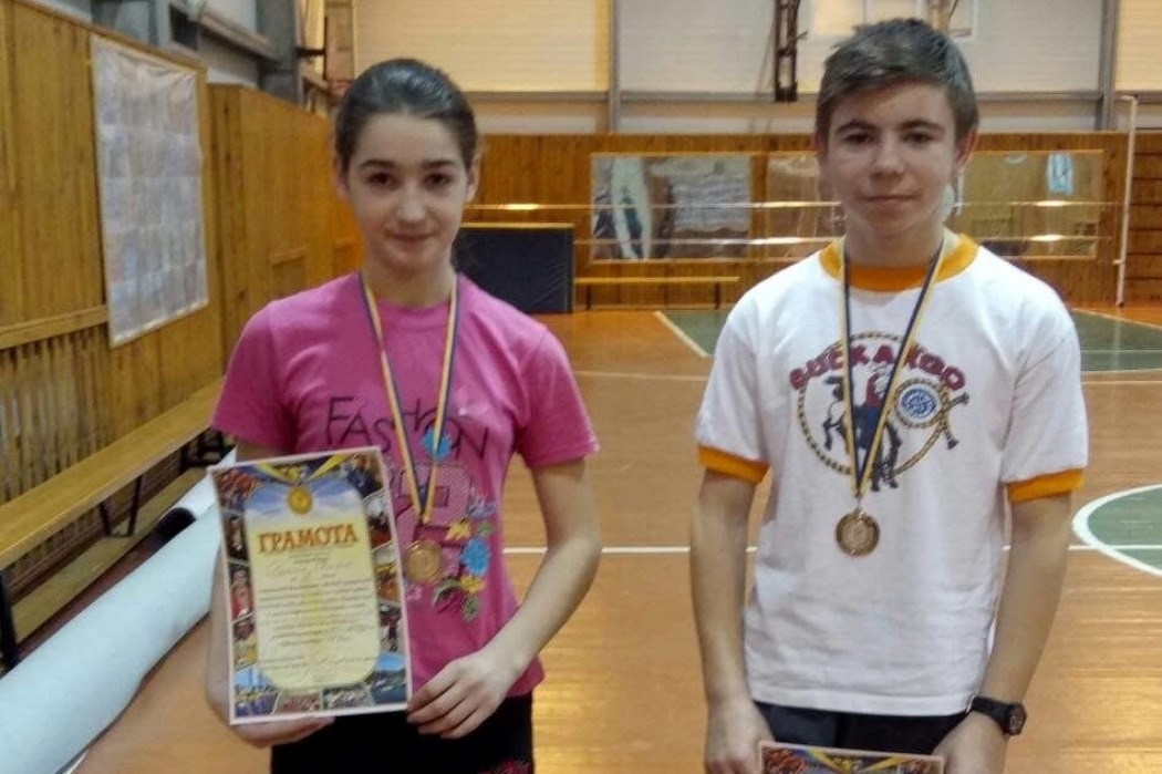 Даруючи любов і батьківську підтримку: родина з міста Вилкове виховала чотирьох прийомних дітей