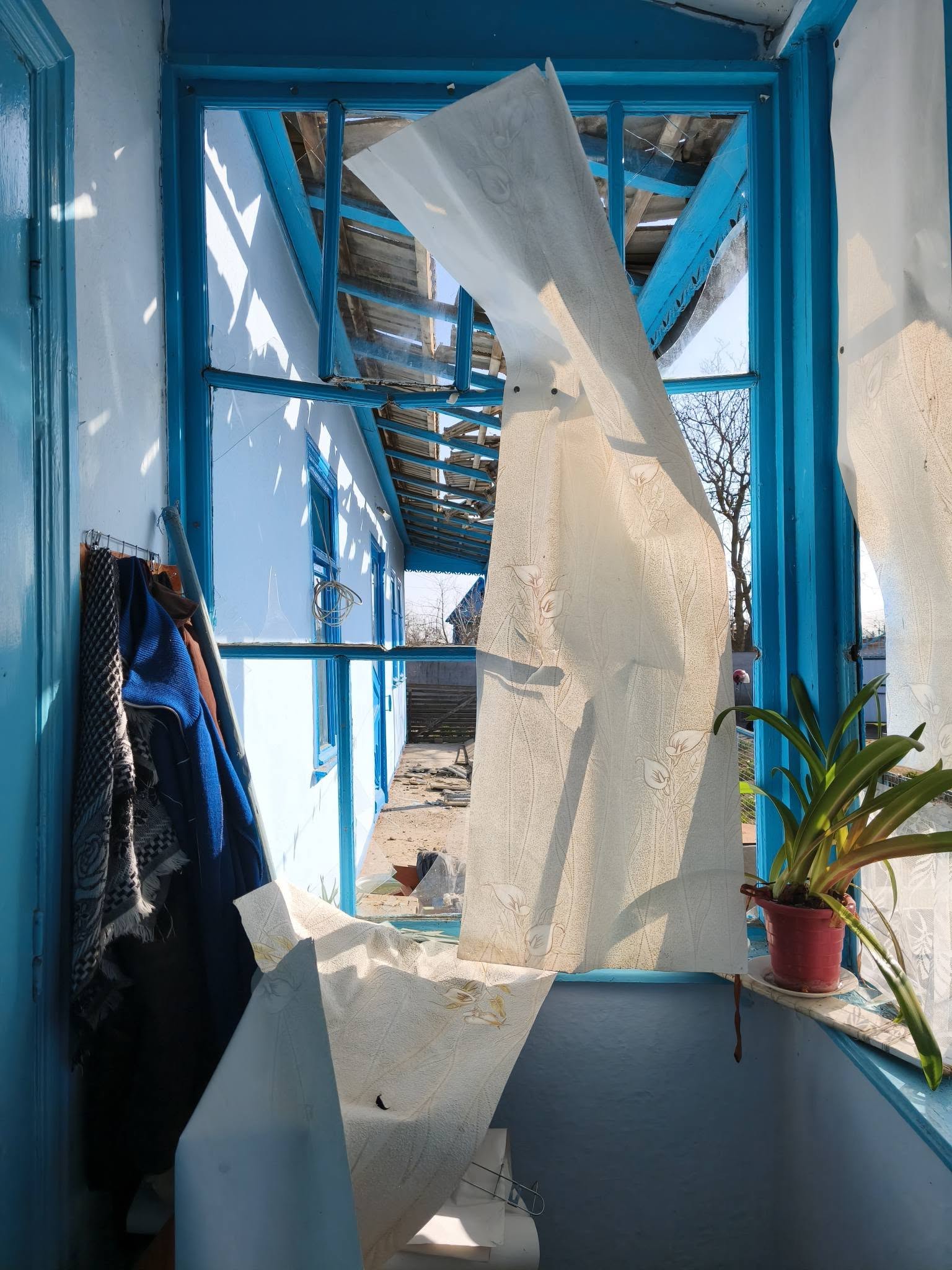 Один з шахедів вибухнув в межах міста Кілія і пошкодив декілька будинків - люди отримають допомогу