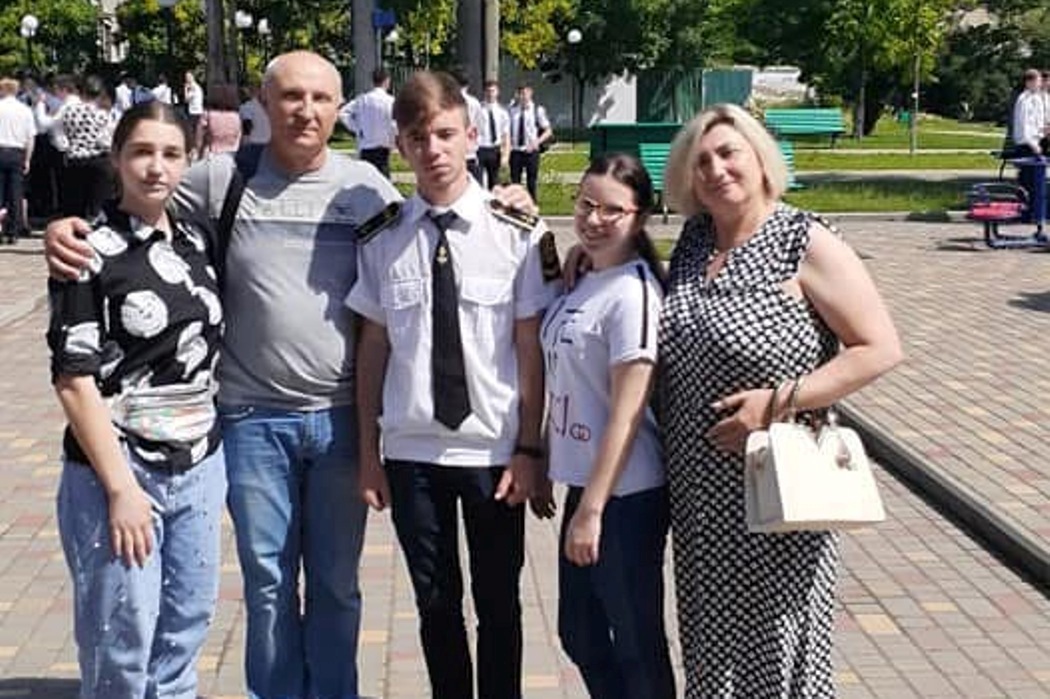 Даруючи любов і батьківську підтримку: родина з міста Вилкове виховала чотирьох прийомних дітей