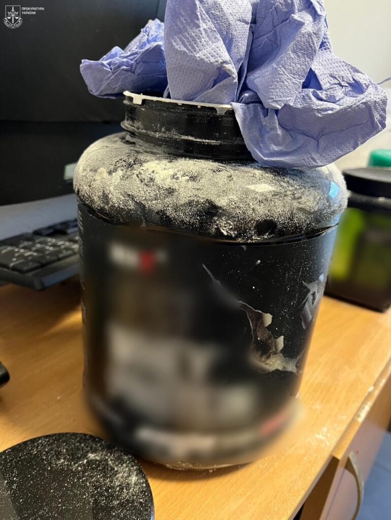 Одеситка з кримінальним минулим попалася з наркотиками на шляху до Молдови: що вирішив суд