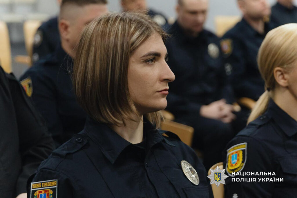 Називає загиблих Героїв по імені: історія офіцерки поліції з Одещини, яка ідентифікує тіла захисників