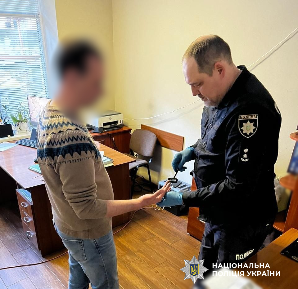 Вартість «робочого місця» - 3000 доларів: на Одещині викрито корупційну схему з бронювання військовозобов’язаних