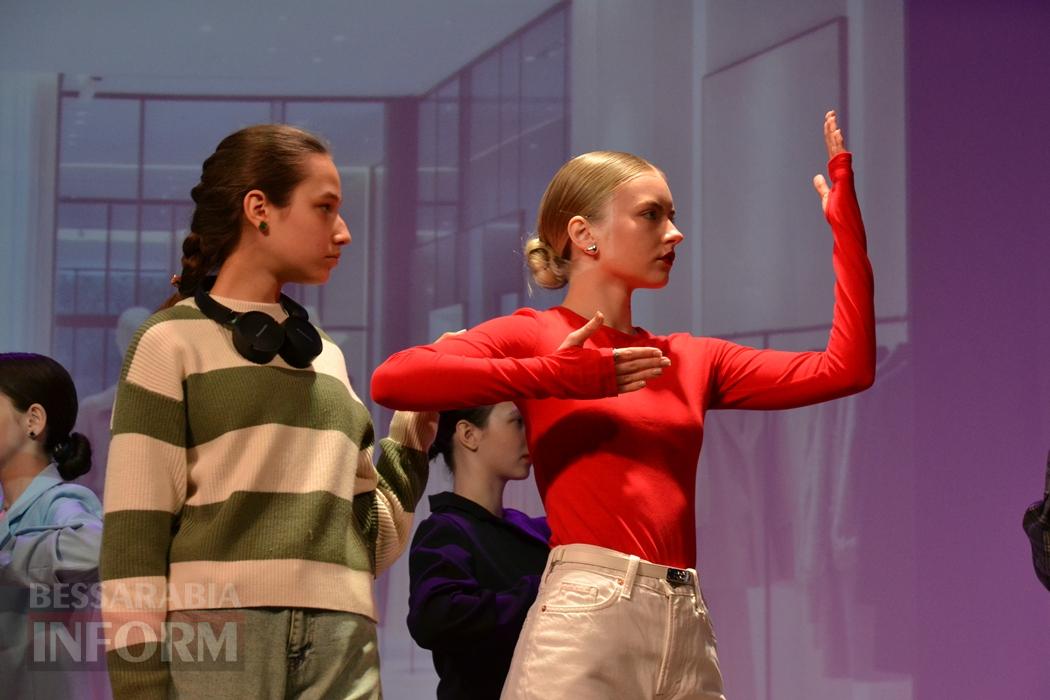 У Кілії видовищним концертом зустрічали свято весни і краси