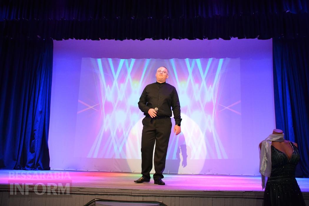 У Кілії видовищним концертом зустрічали свято весни і краси