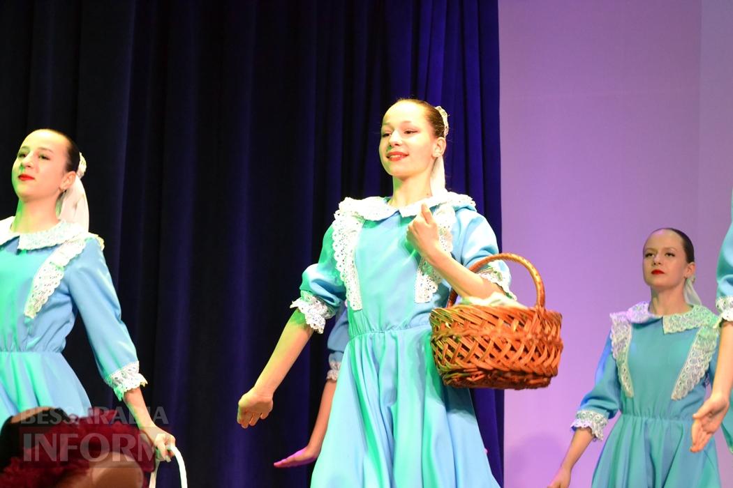 У Кілії видовищним концертом зустрічали свято весни і краси
