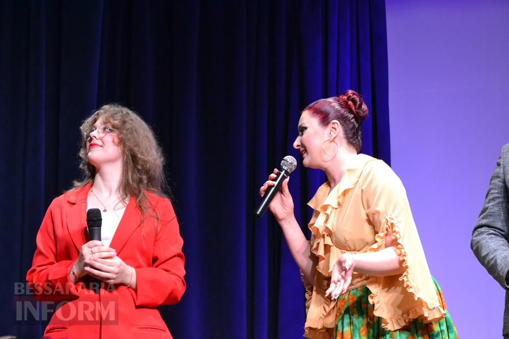 У Кілії видовищним концертом зустрічали свято весни і краси