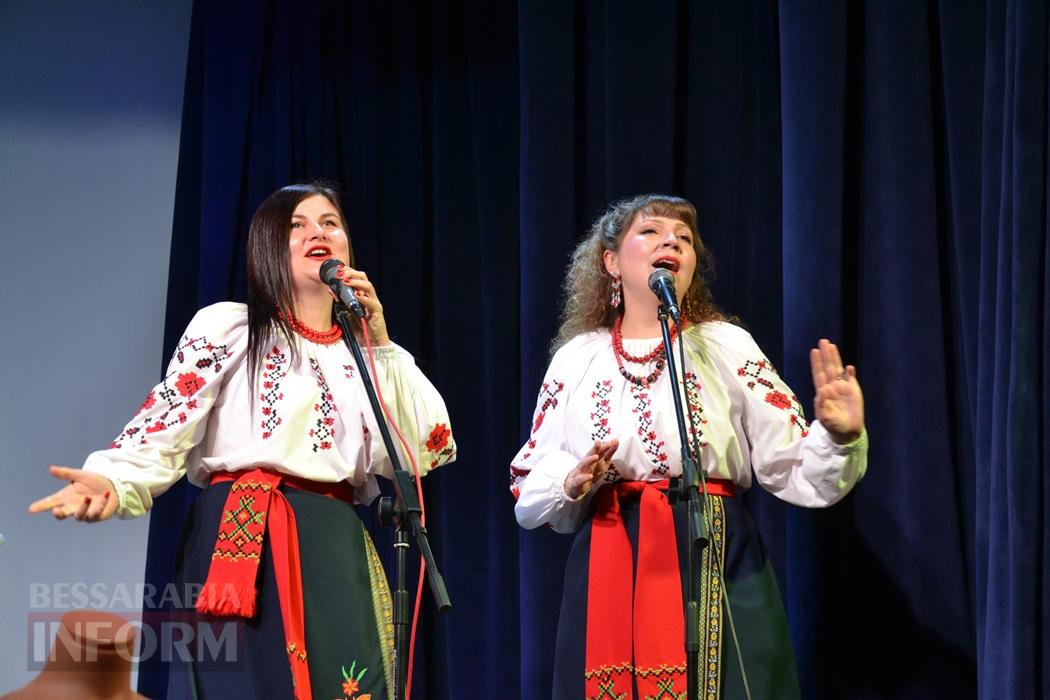 У Кілії видовищним концертом зустрічали свято весни і краси