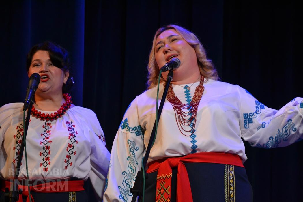 У Кілії видовищним концертом зустрічали свято весни і краси