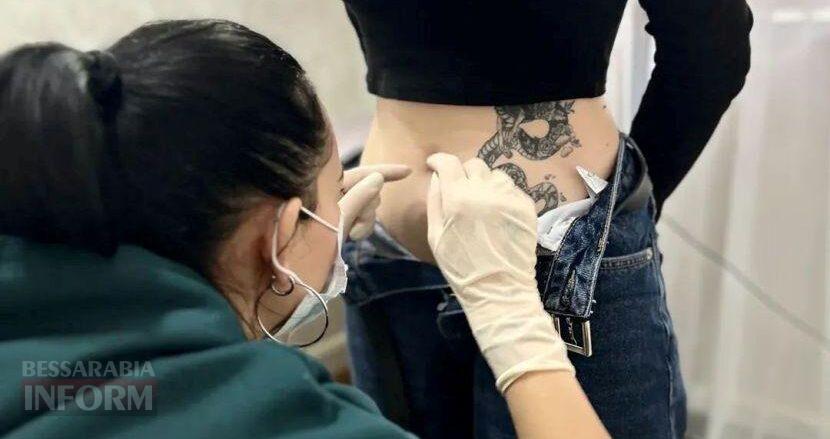 "Я щаслива, що виховувалася в інтернаті": б'юті-майстриня з Кілії Вероніка Табахар, попри зламану долю, збудувала життя з дитячих мрій