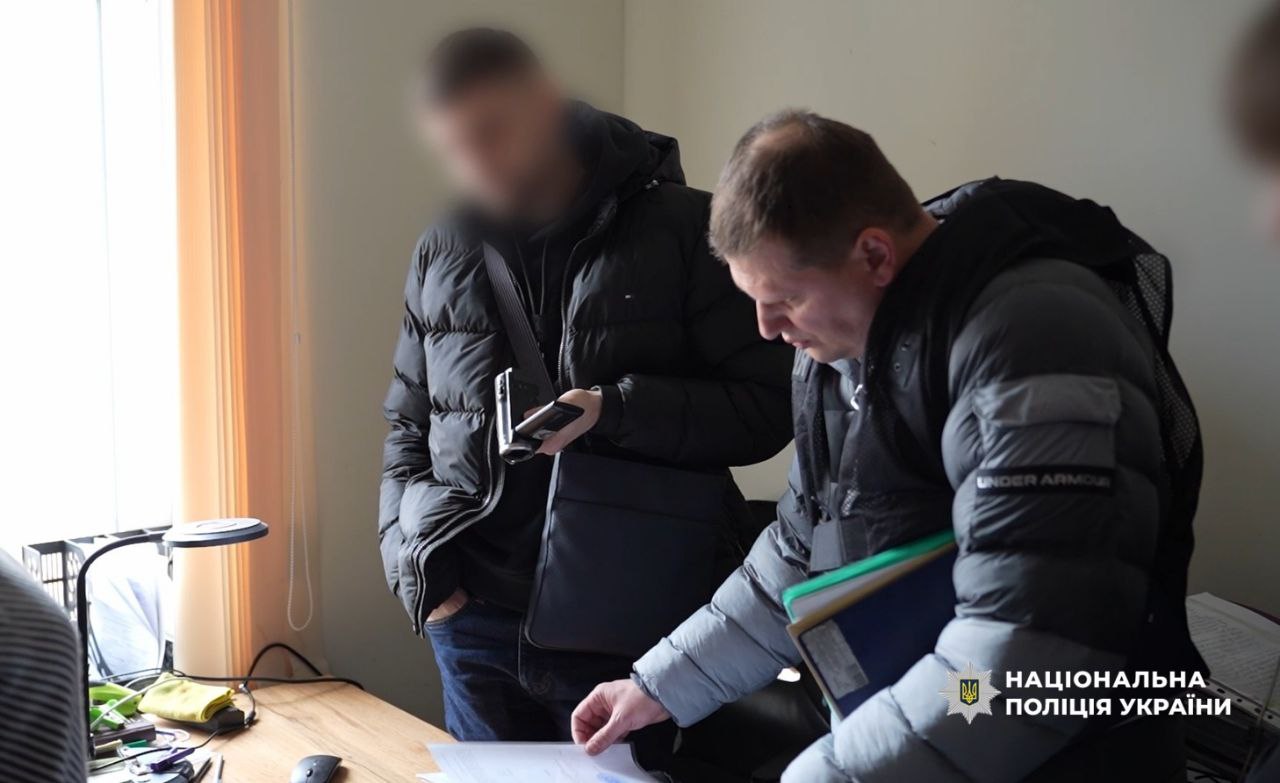 На Одещині керівництво комунального підприємства вимагало «відкати» у фірми, що займалася очищенням каналізації