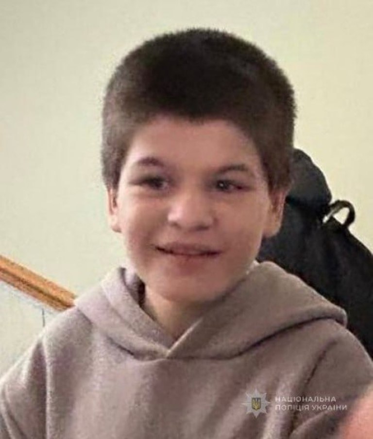 На Одещині розшукують неповнолітнього Олега Галатонова, який вчора пішов до школи і зник. Оновлено