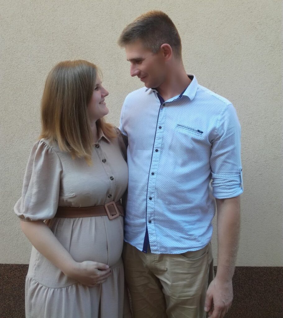 «Жити не буде»: як Олівія з Аккермана, яка народилася вагою 750 грамів, попри вирок лікарів, надихає допомагати іншим