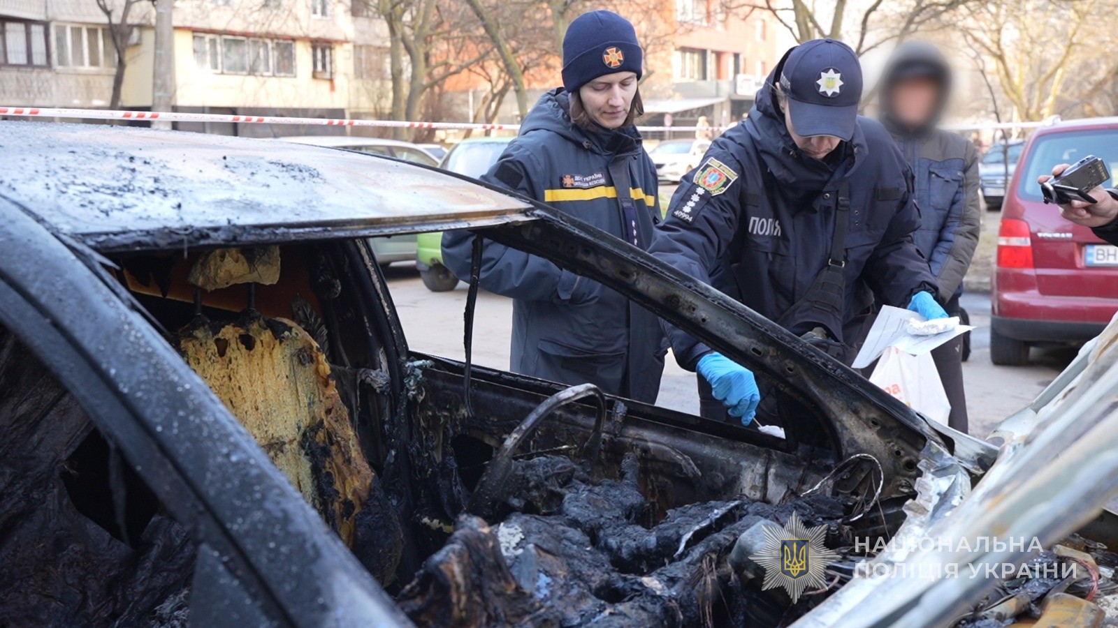 В Одесі затримано молодика за підпал чужої автівки, йому загрожує до десяти років тюрми