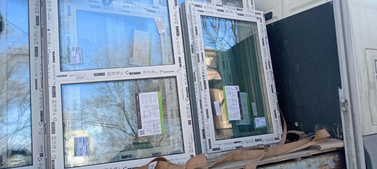 У  місті Татарбунари продовжують усувати наслідки ворожої ракетної атаки