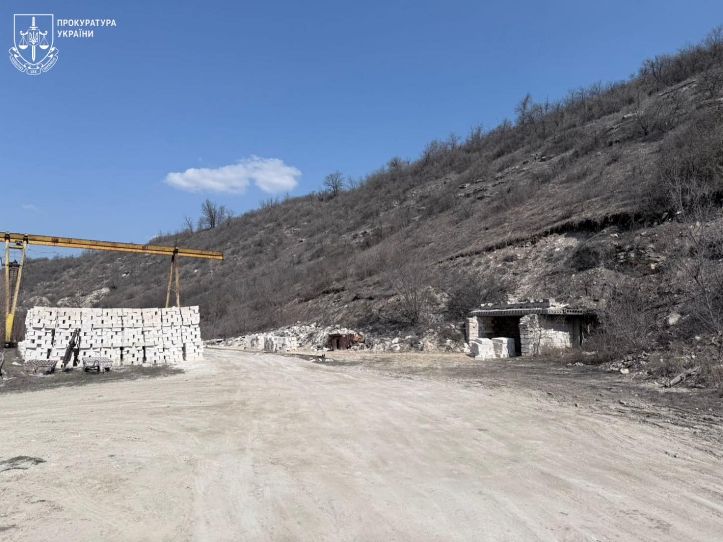 На Одещині ліквідовано схему незаконного видобутку понад 200 тис тонн вапняку