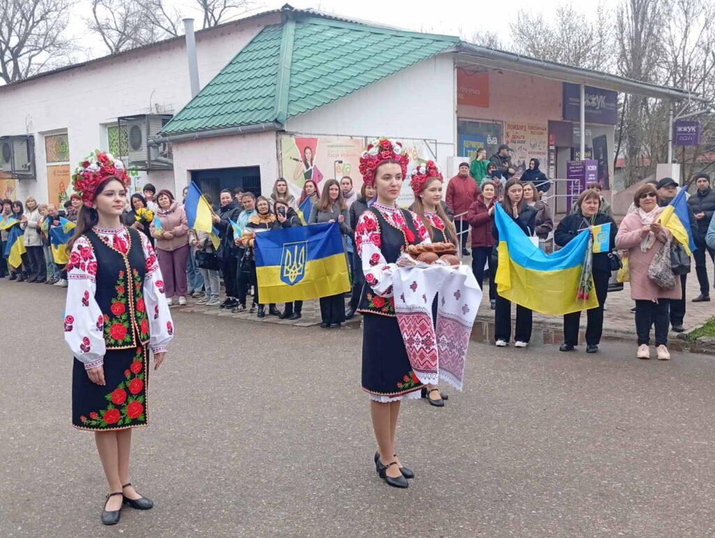 У Бессарабському зустріли Героя, який повернувся додому після майже чотирьох років полону