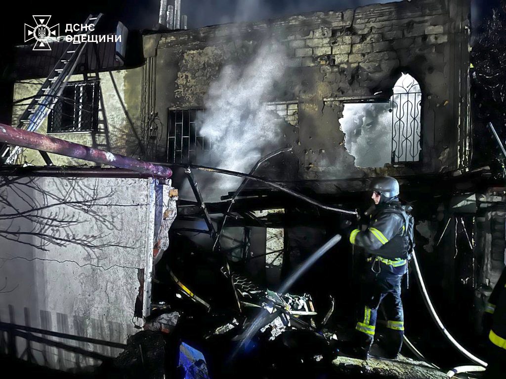 Нічна атака в Одесі забрала життя матері з дворічною дитиною та ще однієї жінки