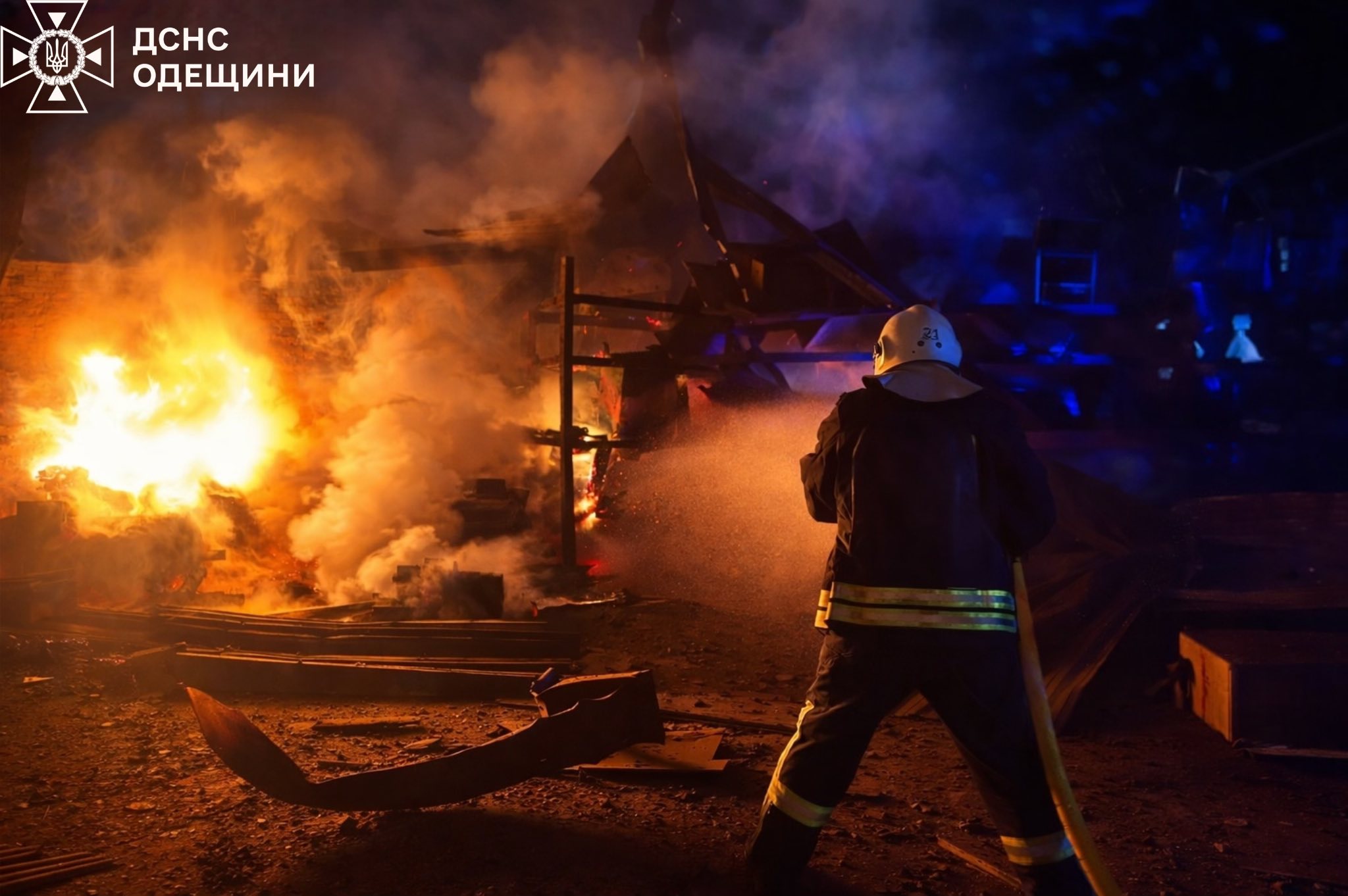 Ворог другу ніч поспіль та у дві хвилі атакував Ізмаїл: руйнування значні