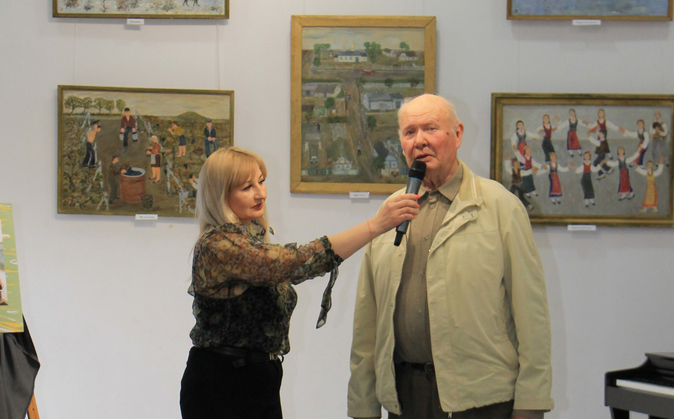 В Арцизі відкрили ретроспективну виставку пам’яті Дмитра Дьошина «Життя в палітрах»