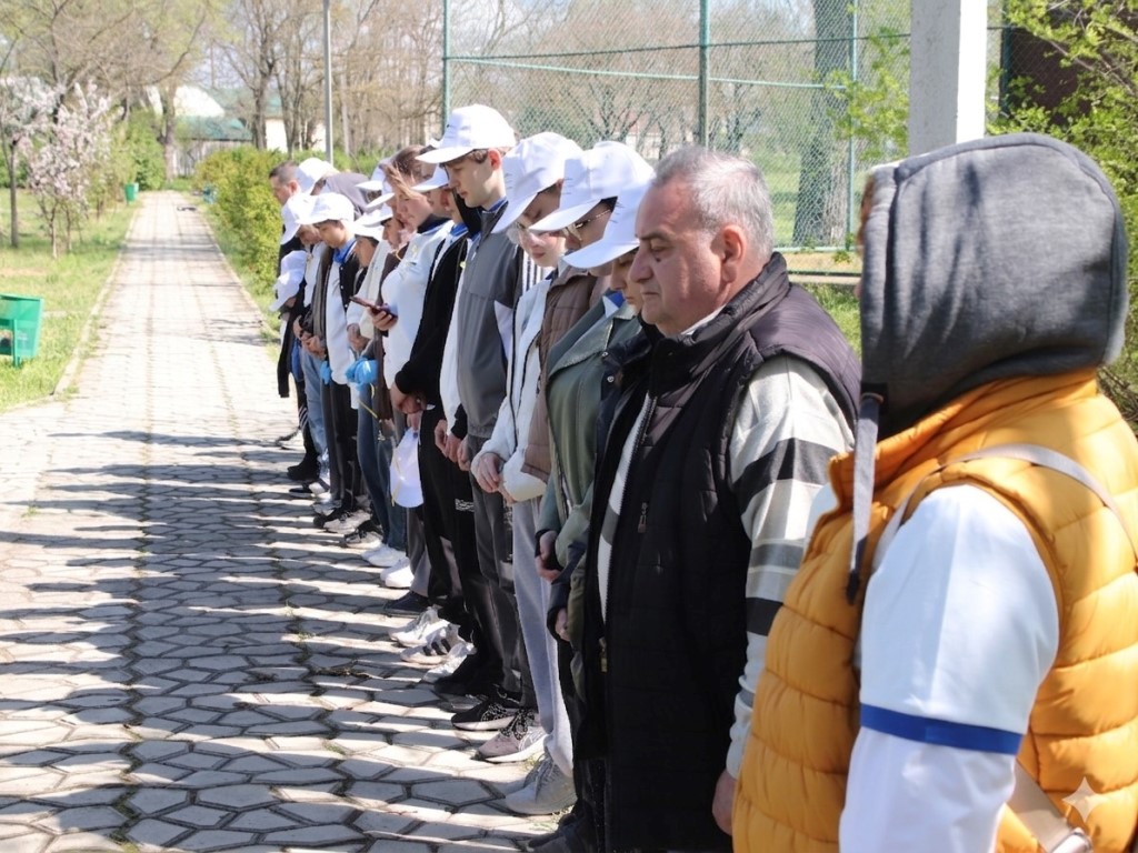 Іронія долі та пам’ять коріння: у Болграді висадили Алею вдячності там, де десять років тому не прижилася «політика»
