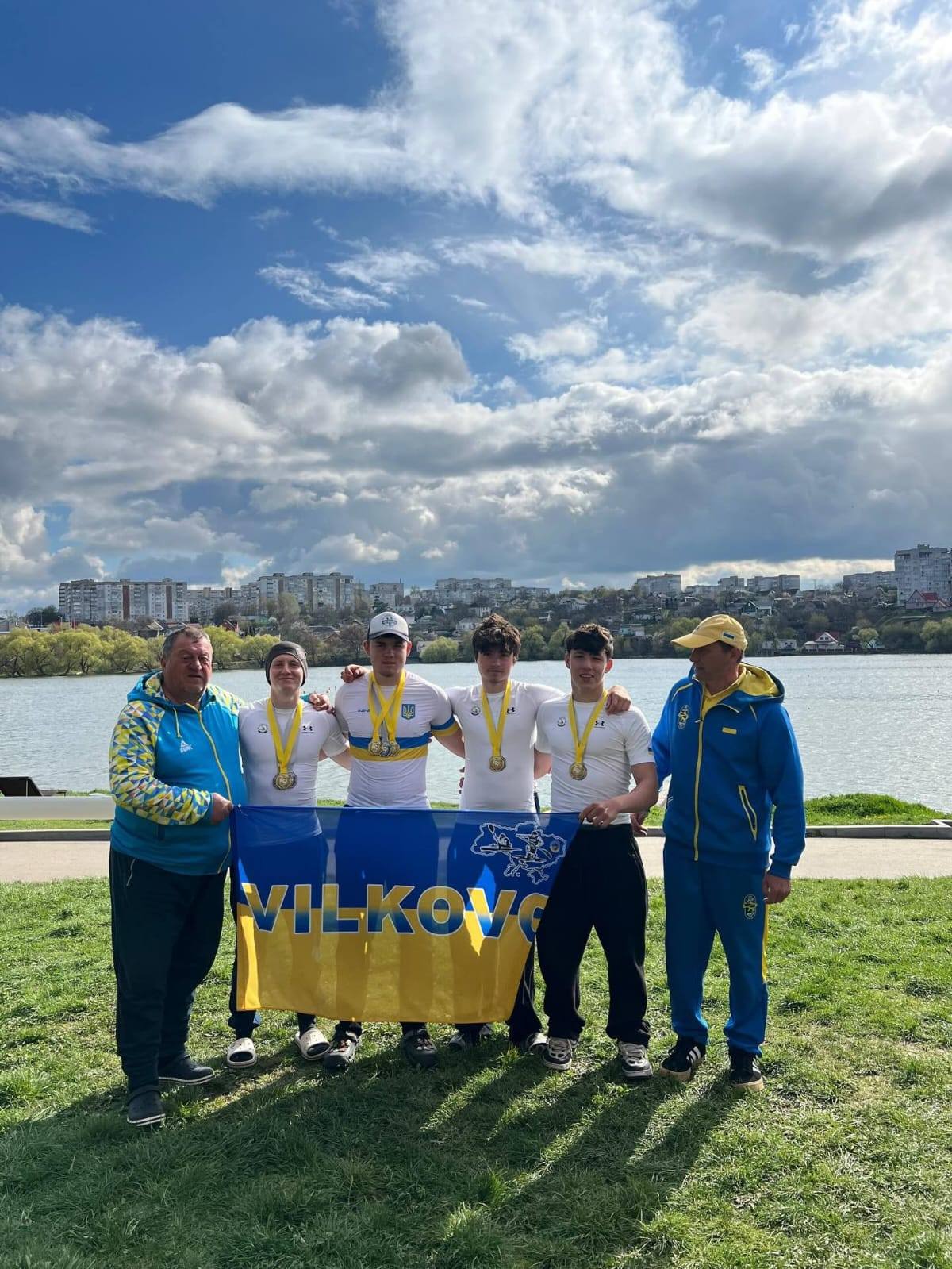 Вилківська команда виборола 17 медалей на Кубку України та всеукраїнських змаганнях з веслування