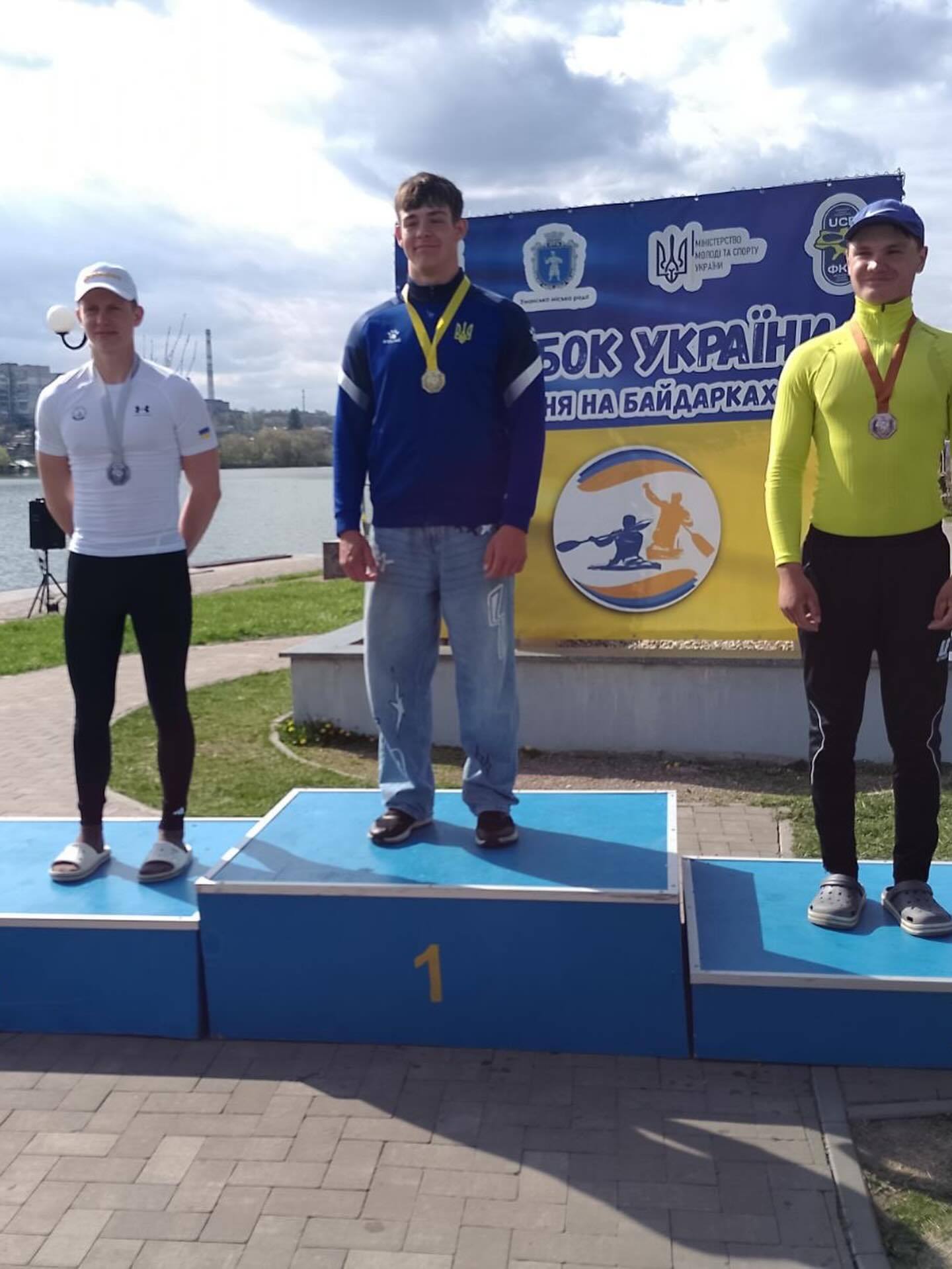 Вилківська команда виборола 17 медалей на Кубку України та всеукраїнських змаганнях з веслування