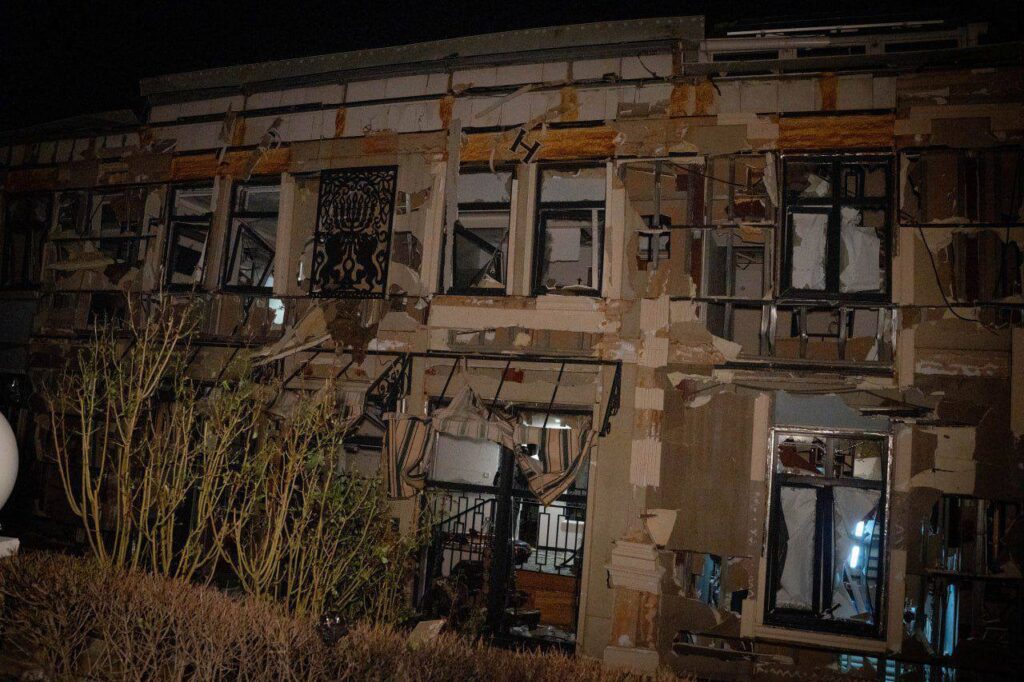 Вкрай важка ніч для Одеси: внаслідок атаки по житловим кварталам поранено дітей