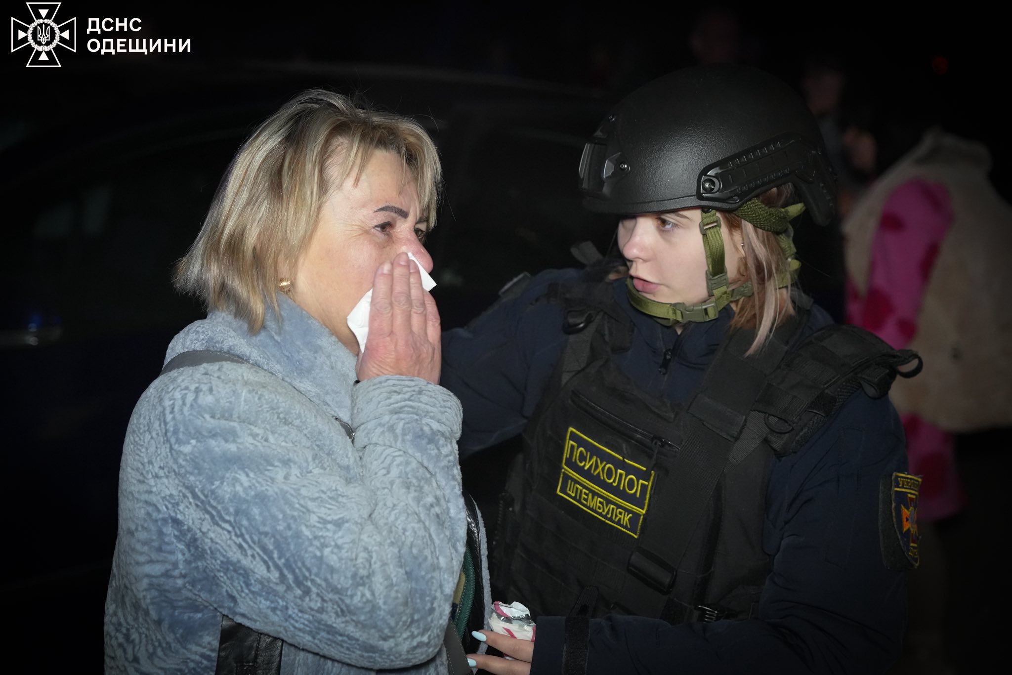 Вночі ворог здійснив кілька хвиль масованих атак по цивільній інфраструктурі Одеси