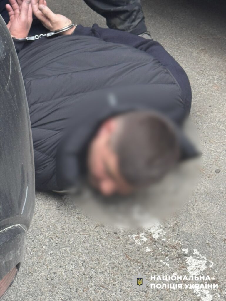 Кримінальний авторитет з Одеси організував масштабну схему втечі за кордон