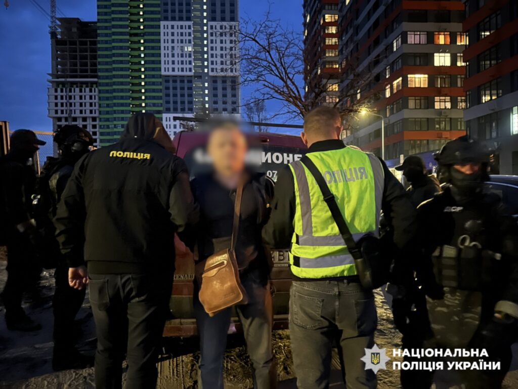 Кримінальний авторитет з Одеси організував масштабну схему втечі за кордон