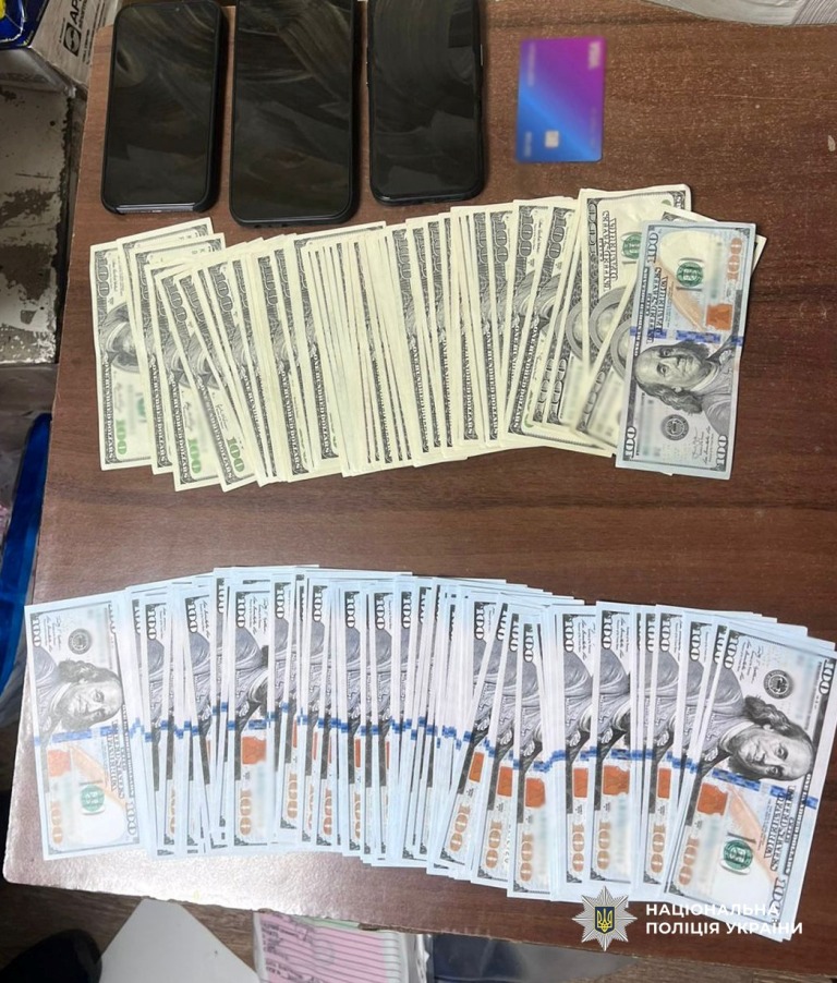 На Одещині військовослужбовець зі знайомою “штампували” фейкові документи про інвалідність