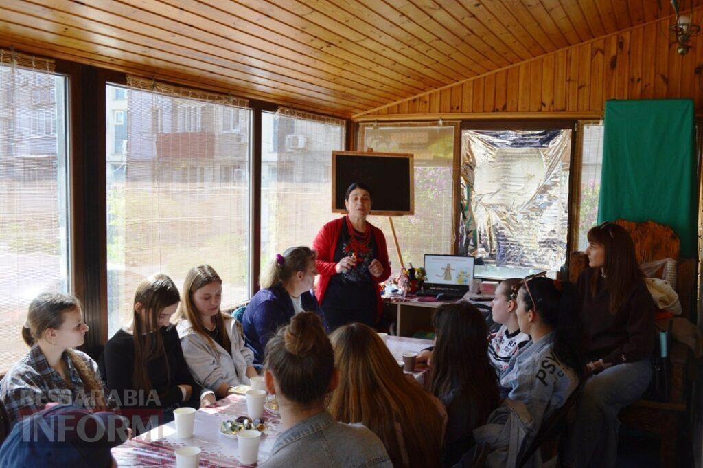 Нитка підтримки: в Аккермані виготовляли обереги для прикордонників