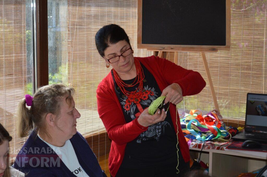 Нитка підтримки: в Аккермані виготовляли обереги для прикордонників