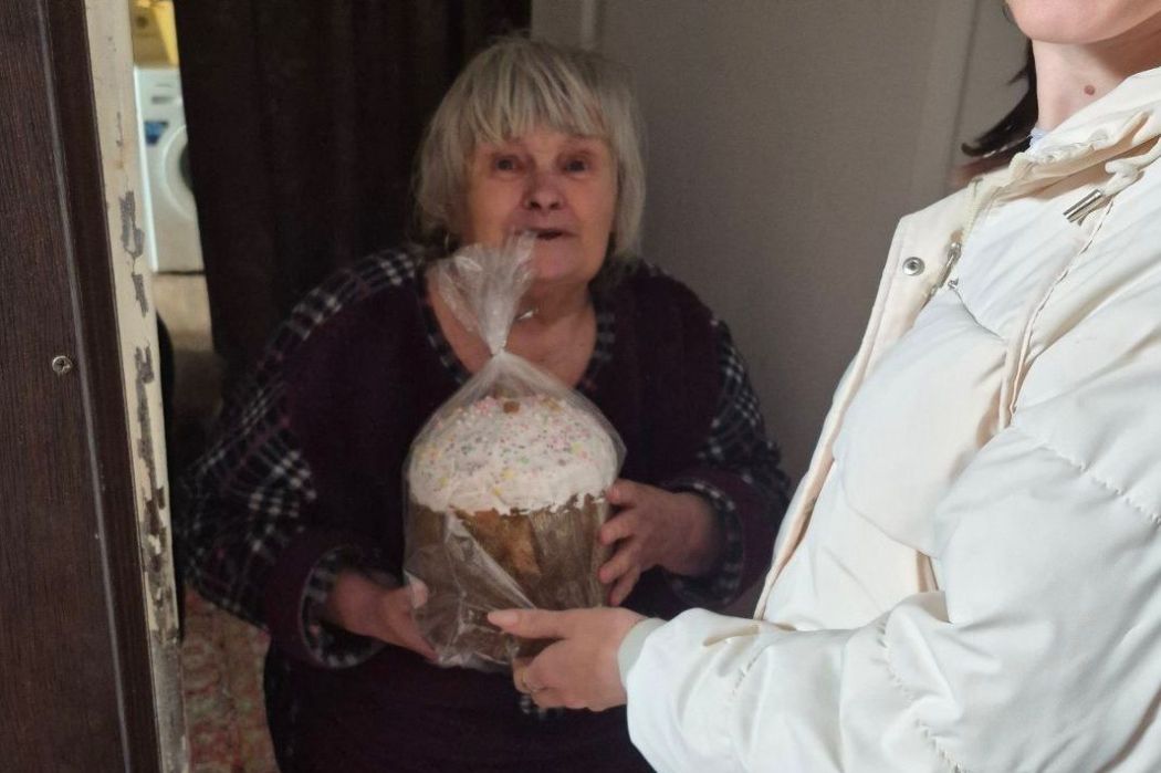 У Кілійській громаді Фонд "Добра та Любові" привітав родини військовослужбовців з Великоднем