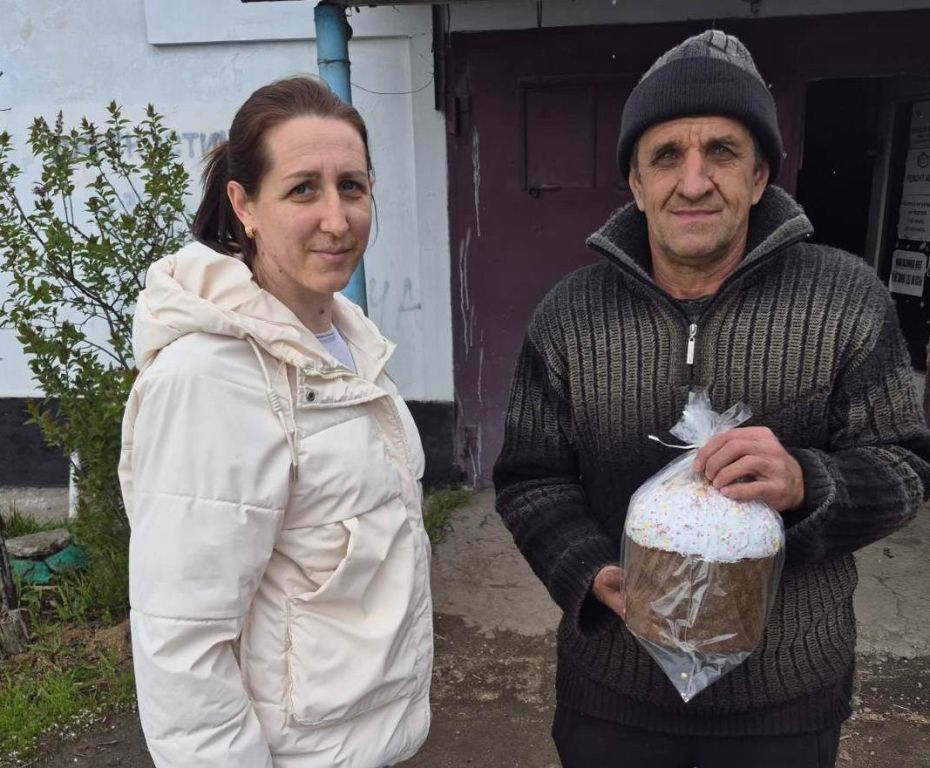 У Кілійській громаді Фонд "Добра та Любові" привітав родини військовослужбовців з Великоднем